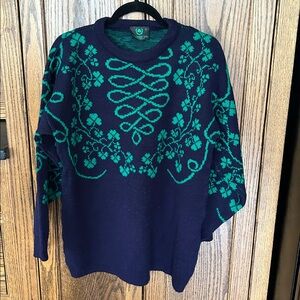 Vintage Emerald Isle Shamrock Sweater Made in Ireland Medium